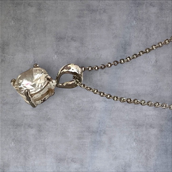 Silver plated clear CZ Express pendant & necklace - Picture 5 of 8